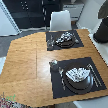 Apartment Jasmine-close To Station,grd Palais,zenith&center *